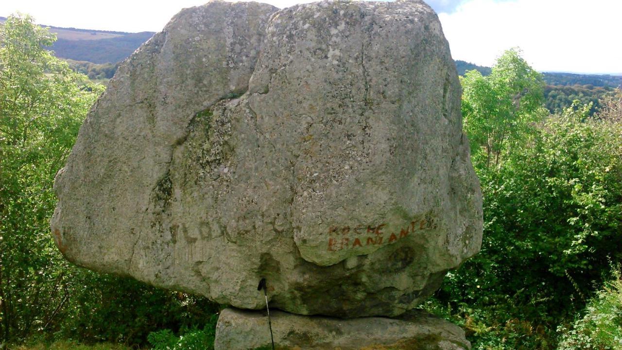 Coquelicot, Entre Volcans D Auvergne Et Sancy, Orcival. Εξωτερικό φωτογραφία